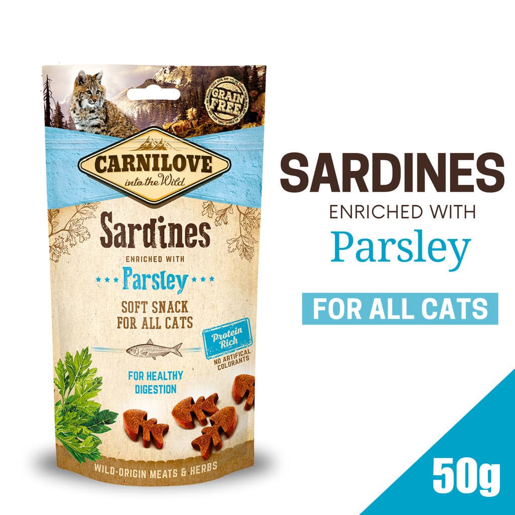 Carnilove Soft &amp; Crunchy Snacks 50g For All Cats - Expiration 11/2024 - Sardine Parsley variant